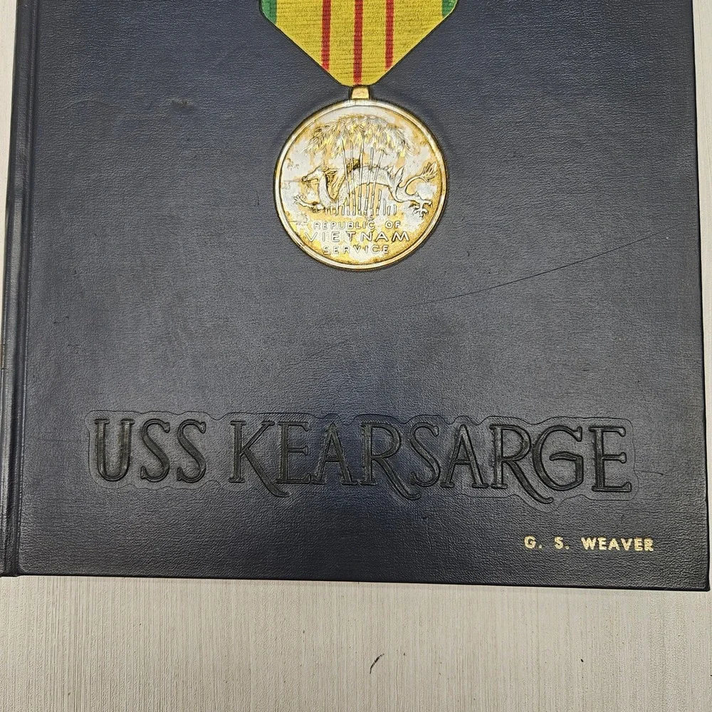 USS Kearsarge CVS-33 Vietnam Cruise Book 1967-1968 CVSG-53 Navy G.S. Weaver
